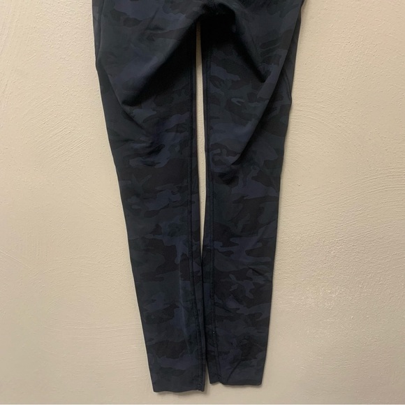 Lululemon Fast and Free Tight II 25" Heritage 365 Camo Deep Coal Multi Size 2 - Picture 9 of 14